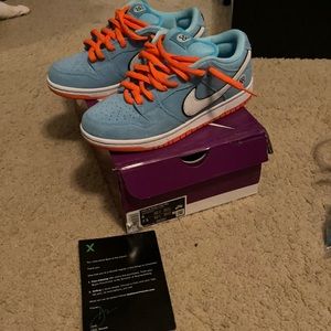 Nike gulf dunks